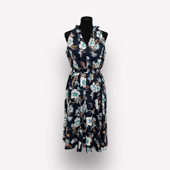 Ann Taylor Dresses & Skirts - Ann Taylor Hawaiian Floral Dress (LP)